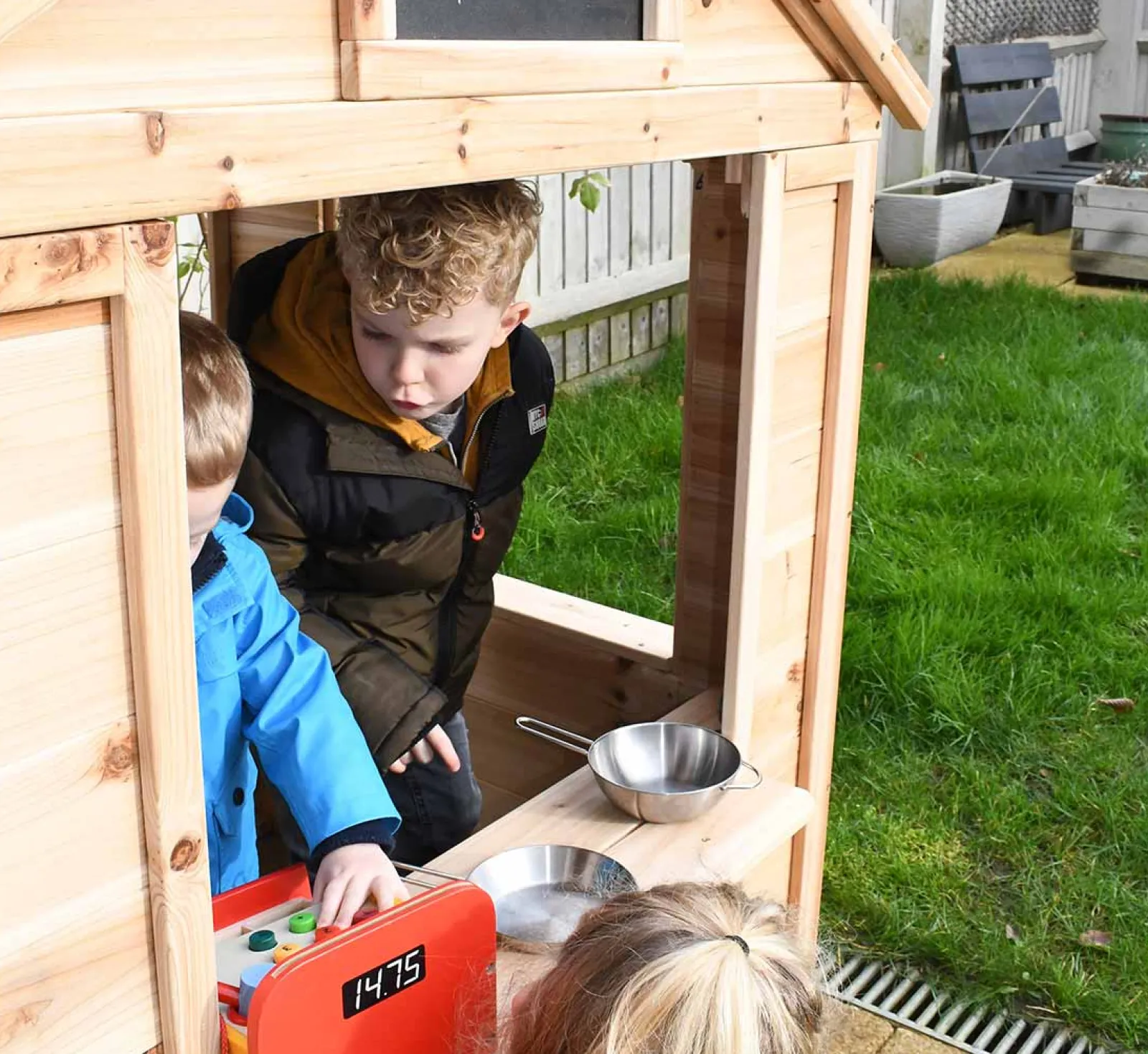Little Helper Wunderschön gefertigtes Montessori-Spielhaus aus Naturholz für Kinder | Café | Geschäft | 18m+